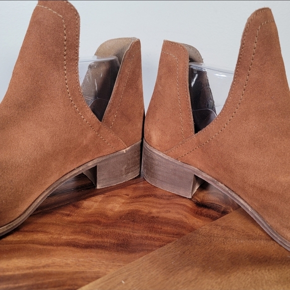 Coconuts By Matisse Pronto Brown Suede Ankle Boots Size 8.5 Slip On Notched Side - Picture 12 of 17